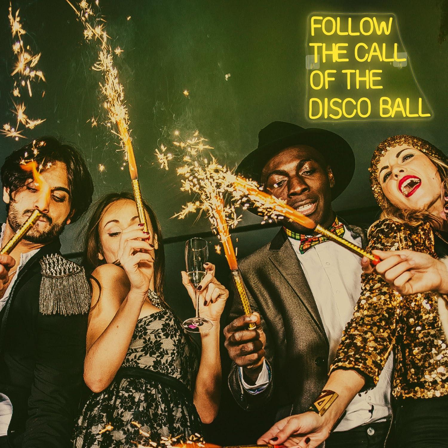 Follow The Call Of The Disco B - Neon Sign Party recension och pris