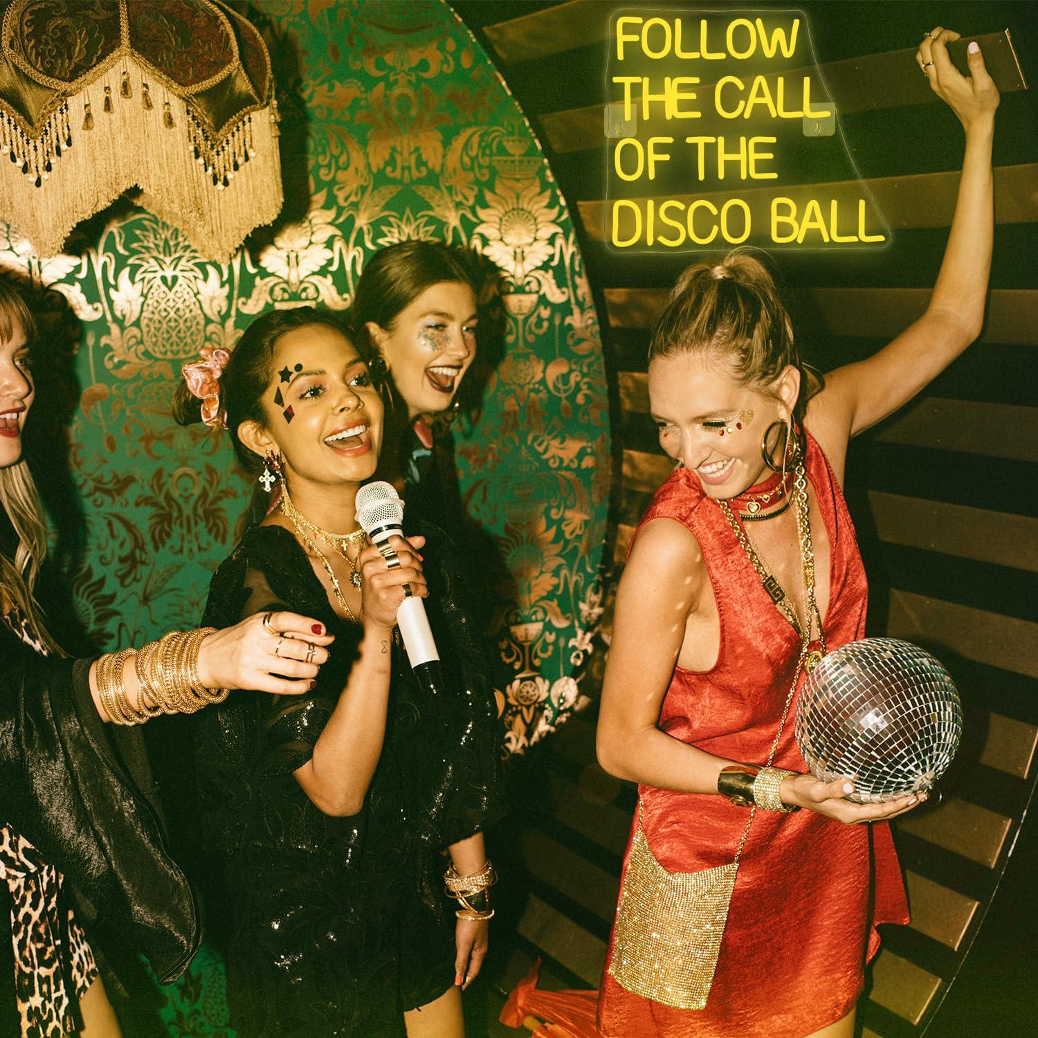 Follow The Call Of The Disco B - Neon Sign Party recension och pris