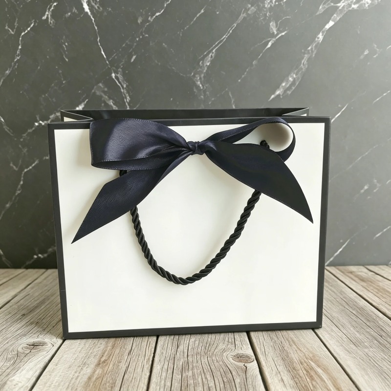 Black White Kraft Paper Gift B - Event Party Box recension och pris
