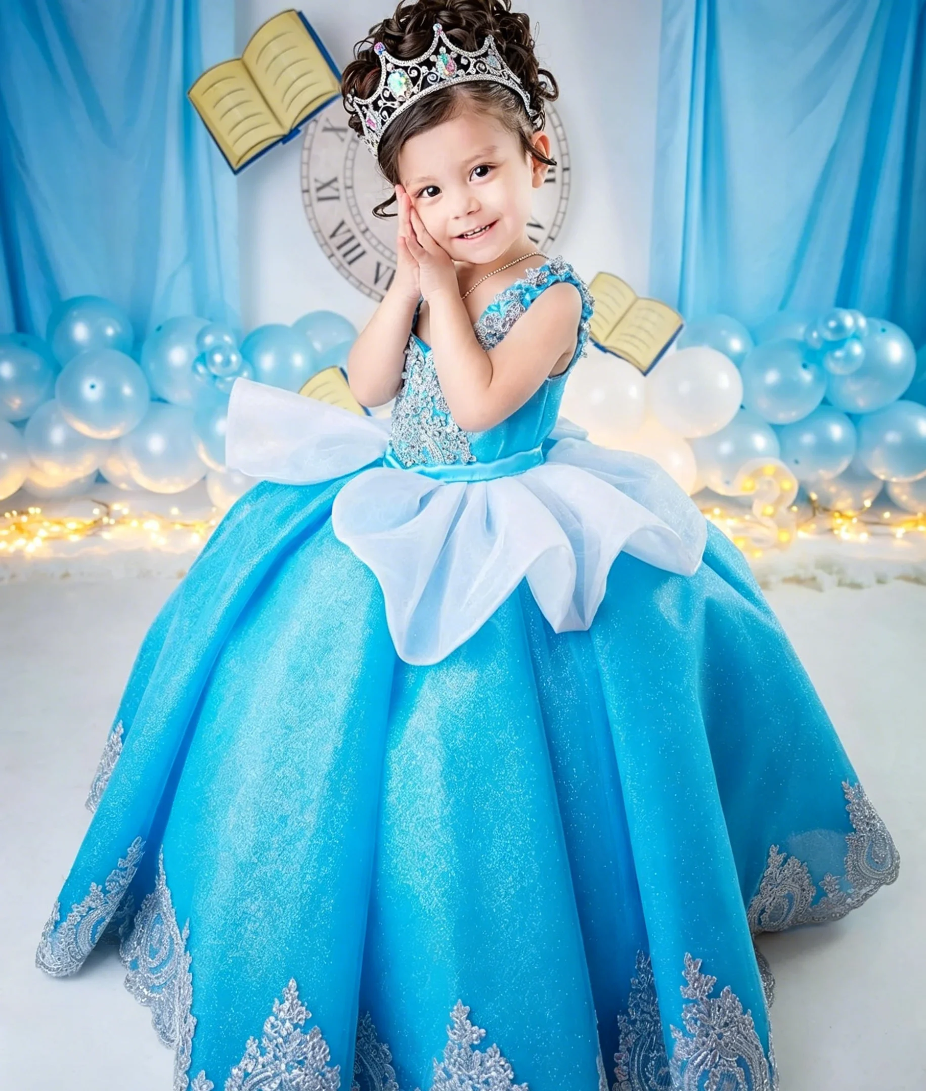 Custom Luxury Dress FlowerGirl - Birthday Sash Glitter recension och pris