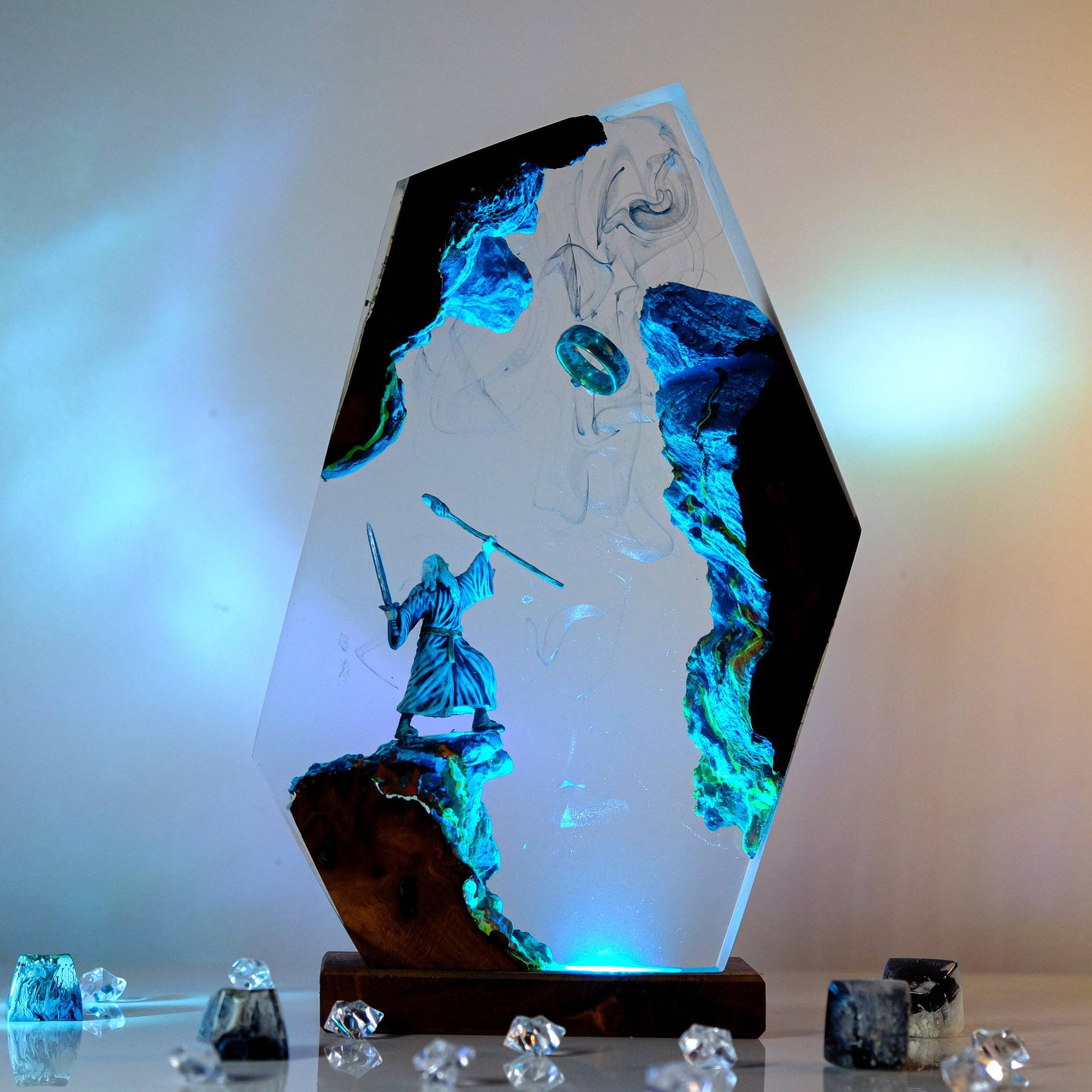Movie Scence Figure Table Resi - Neon Sign Party recension och pris