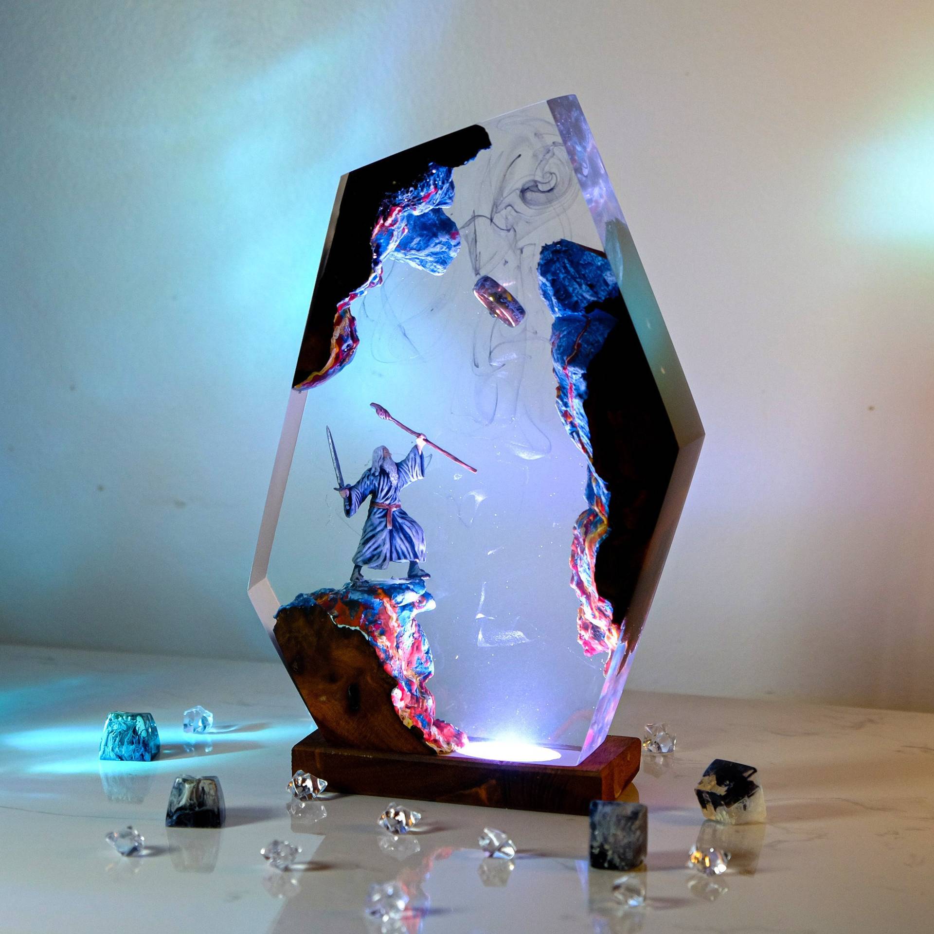 Movie Scence Figure Table Resi - Neon Sign Party recension och pris