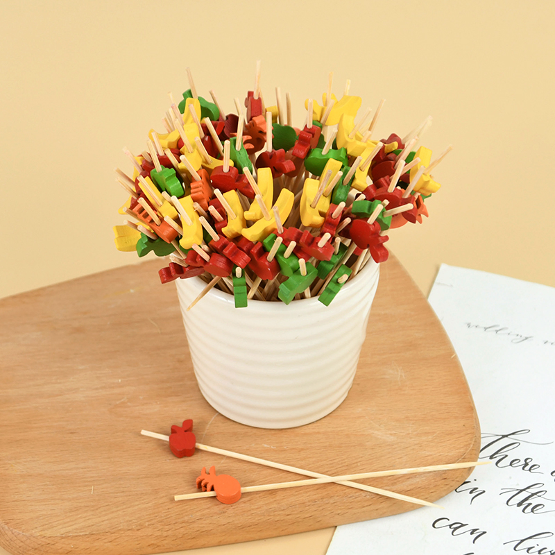 50/100pcs Cute Bear Heart Bead - Centerpiece Stick recension och pris